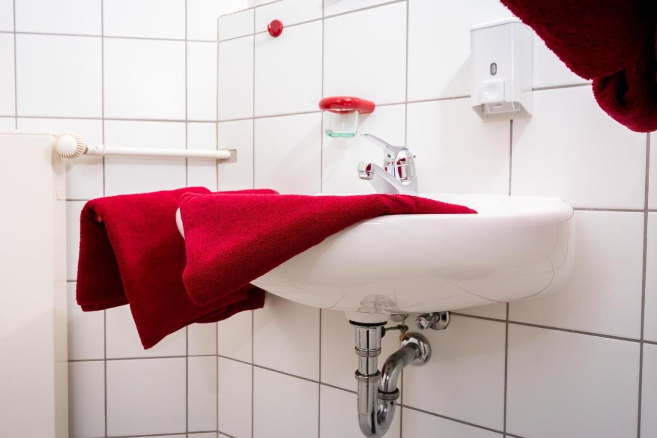 Wohlfuehlhotel Im Schlosspark - Self Checkin Willebadessen Kültér fotó